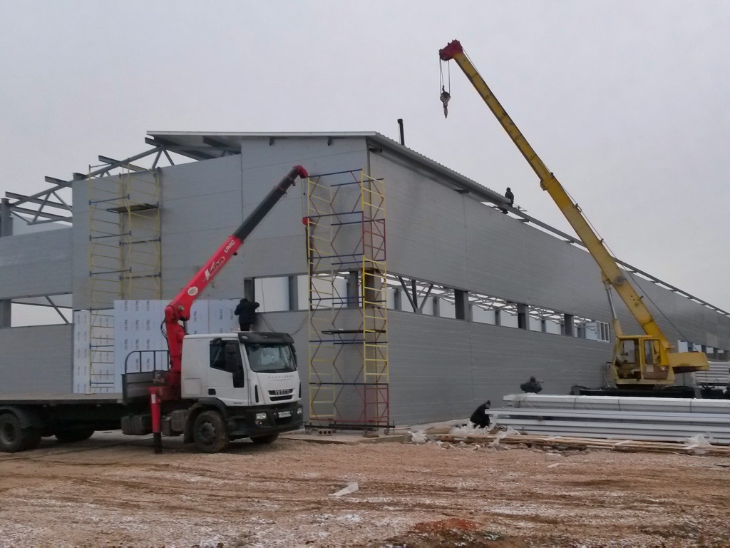 Кровля из сэндвич-панелей, кровельные сэндвич-панели утеплитель базальтовая минвата, пенопласт